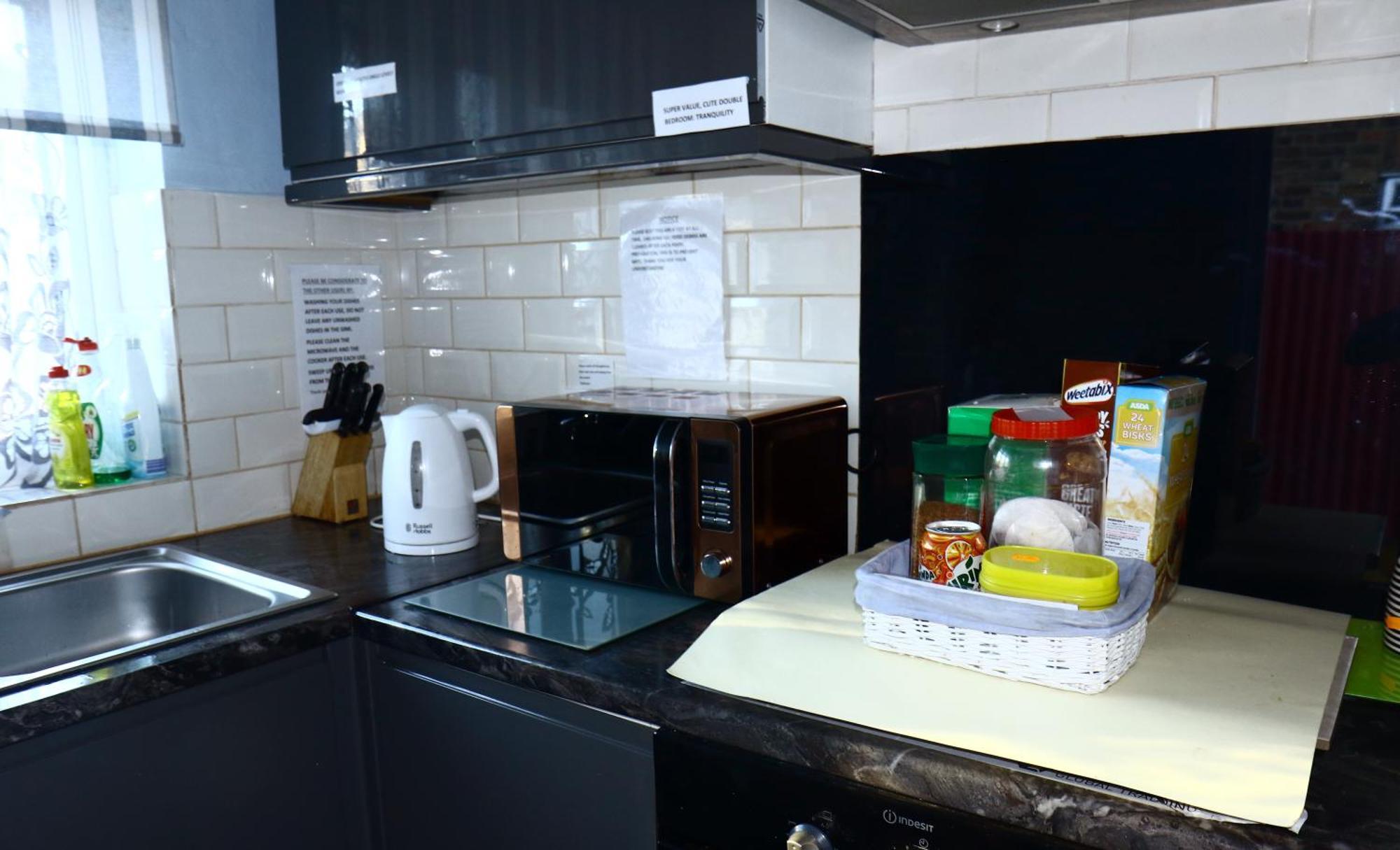 Cozy Rooms Or Apartment In London Townhouse Fast Links To Central Eksteriør bilde