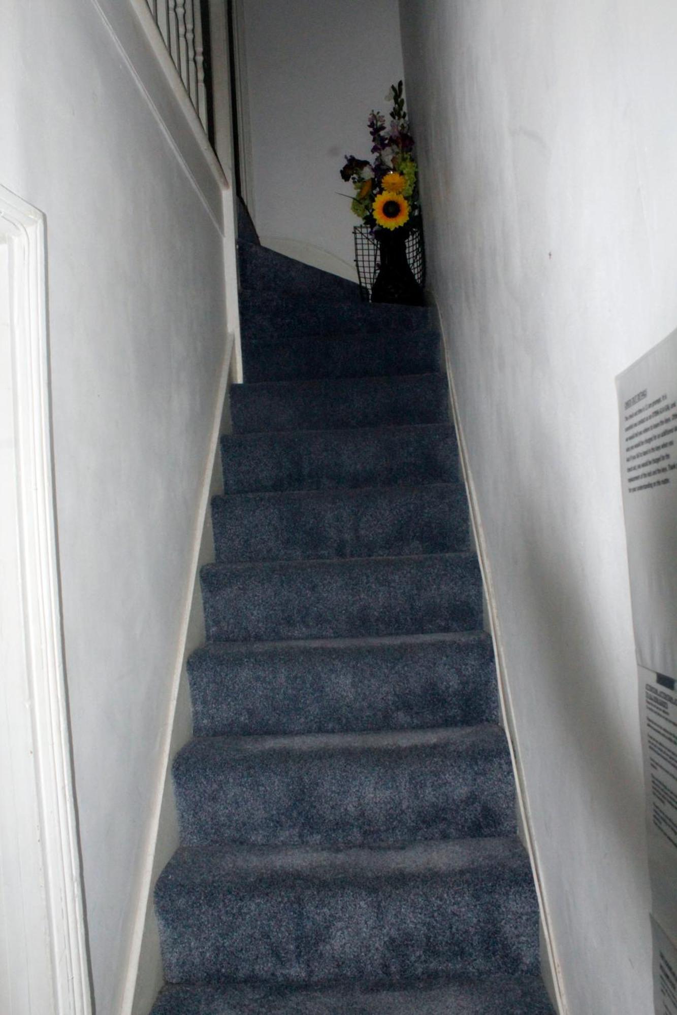 Cozy Rooms Or Apartment In London Townhouse Fast Links To Central Eksteriør bilde