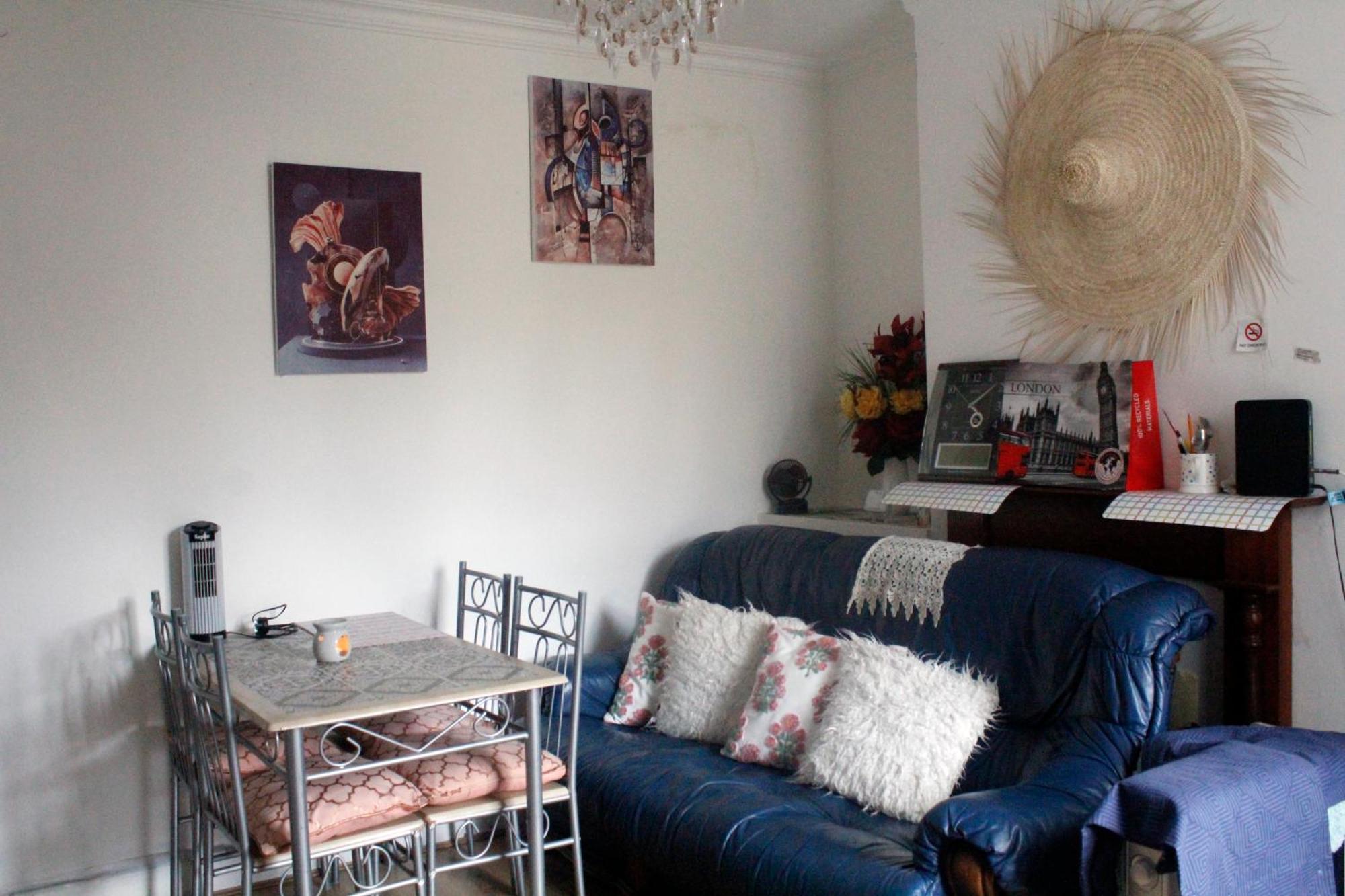Cozy Rooms Or Apartment In London Townhouse Fast Links To Central Eksteriør bilde